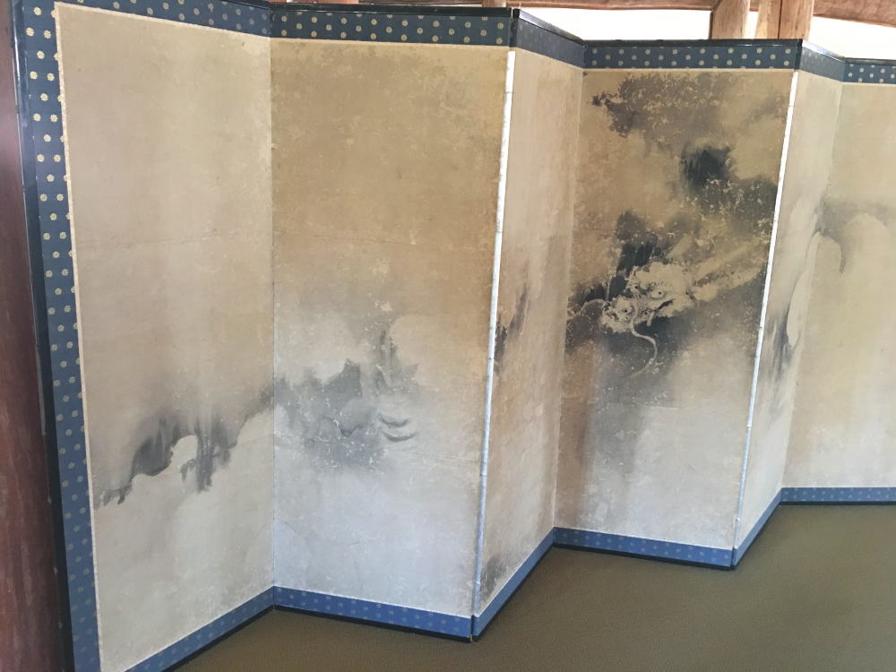 狩野法眼探幽齋の屏風絵